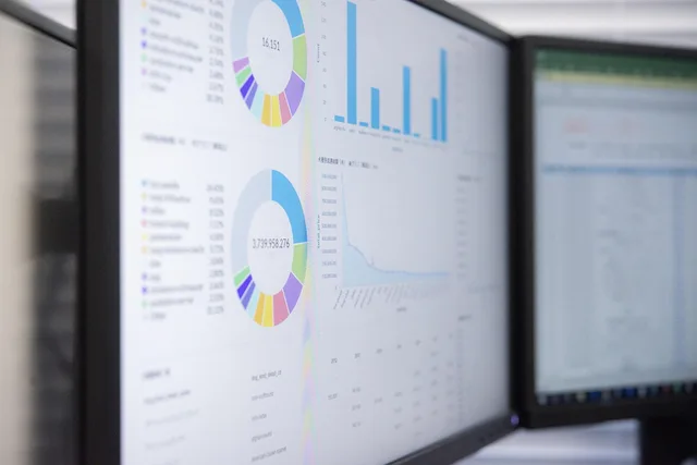 data, chart, graph, monitor, marketing, infographics, analyze, blue marketing, blue data, data, data, data, data, data, chart, graph, graph, marketing. Before you trust technical SEO reviews, check the method
